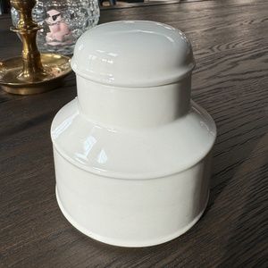 Sugar Bowl & Lid Midwinter Stonehenge White Smooth Glossy Made in England